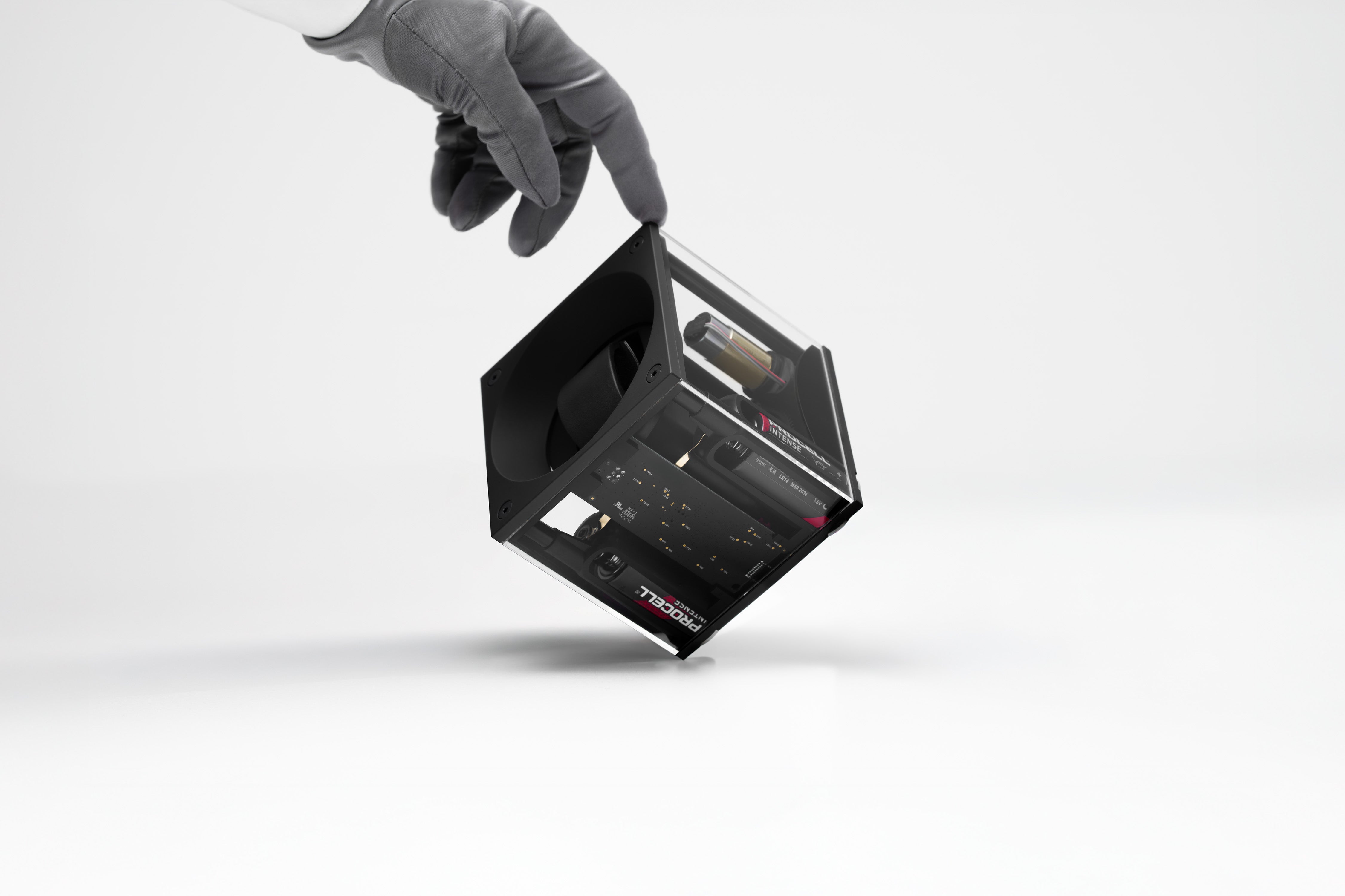 Transparent | 1 watch