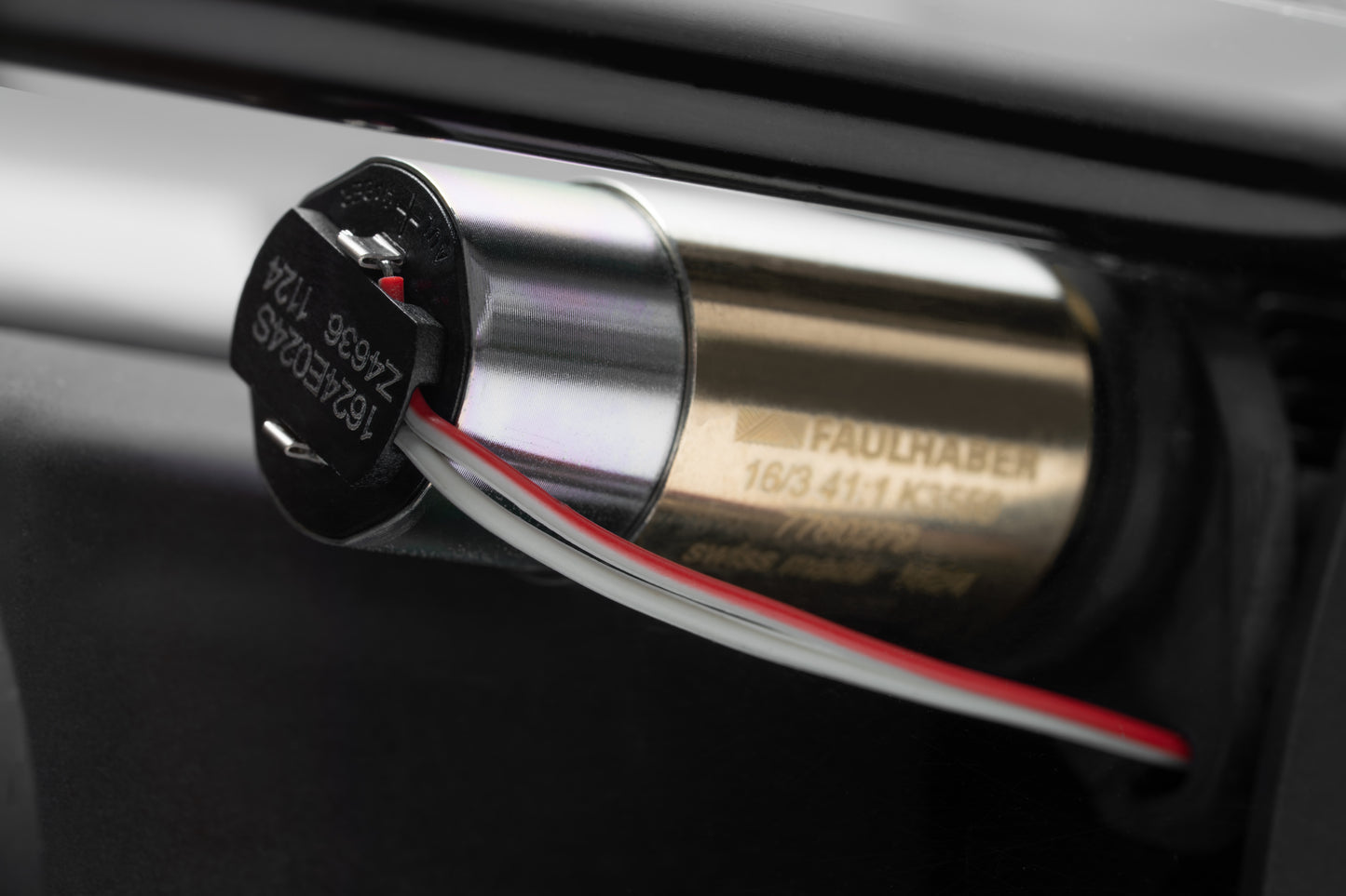 Transparent | 1 watch